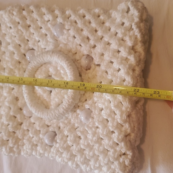 Vintage Handmade Elegant White Macrame Crocheted Shoulder Bag - Picture 8 of 10